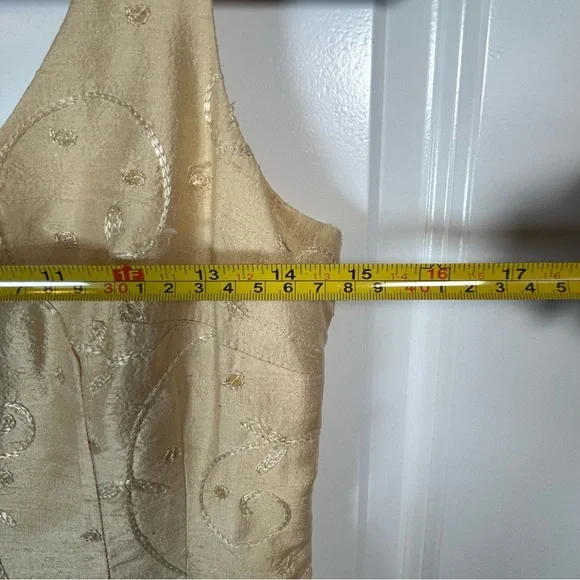 Nanette Leopore Ivory Silk Midi Sheath Dress V-Neck Crochet Sequined Hem Size 4P - Picture 8 of 9